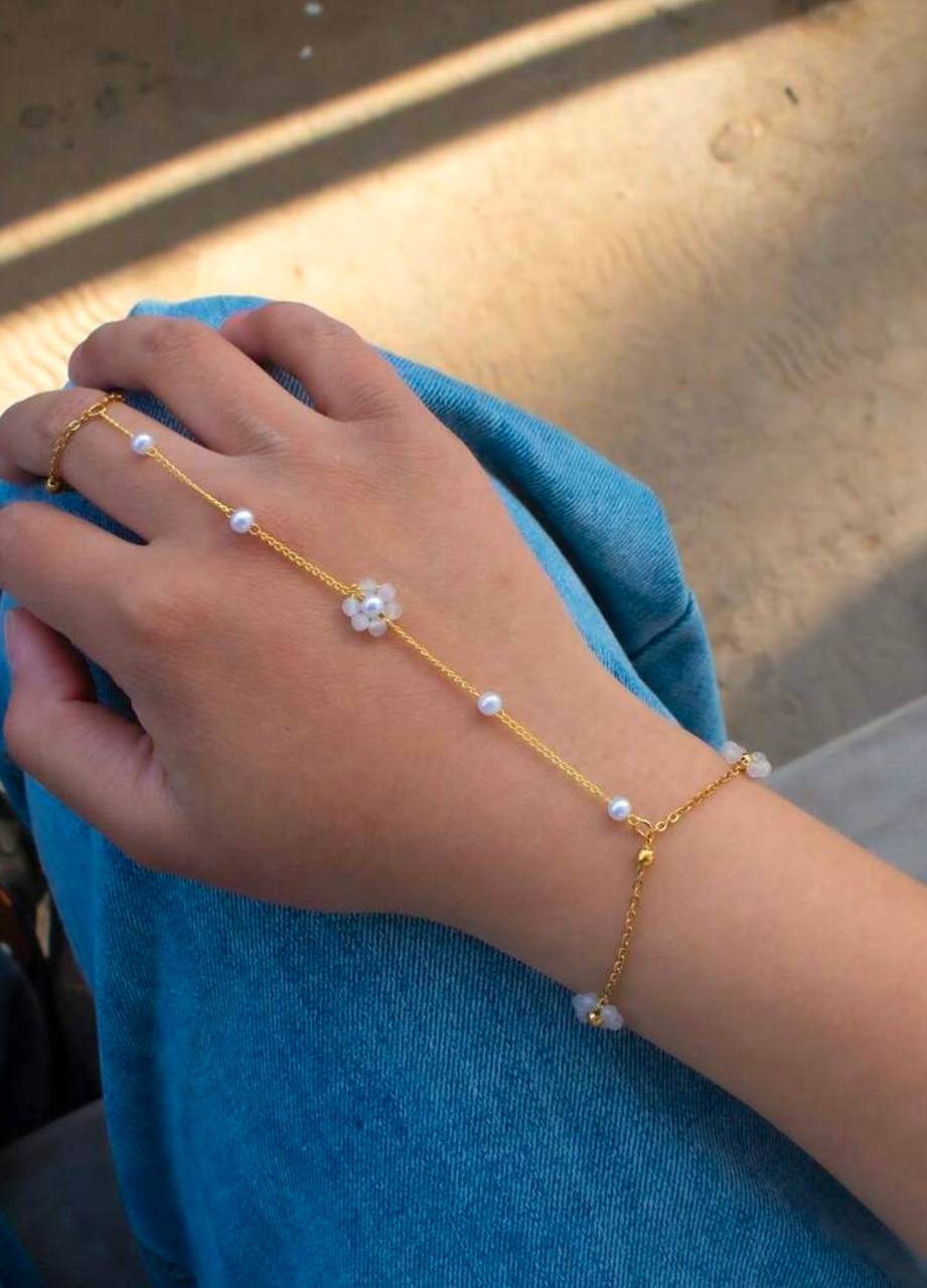 Daisy Ring Chain Bracelet