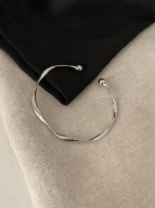 Cadence Bangle - Silver
