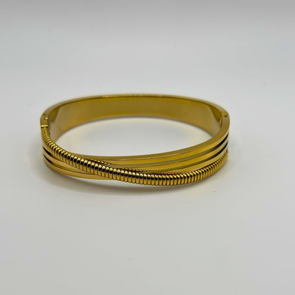 Lunar Bangle