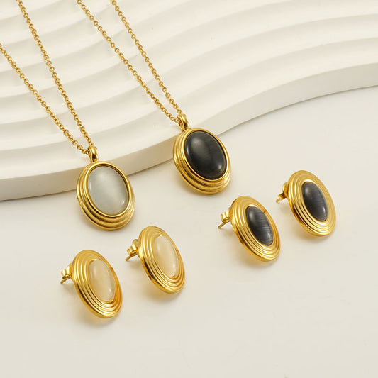 Onyx Pendant