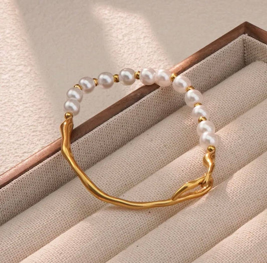 Ariel Bangle