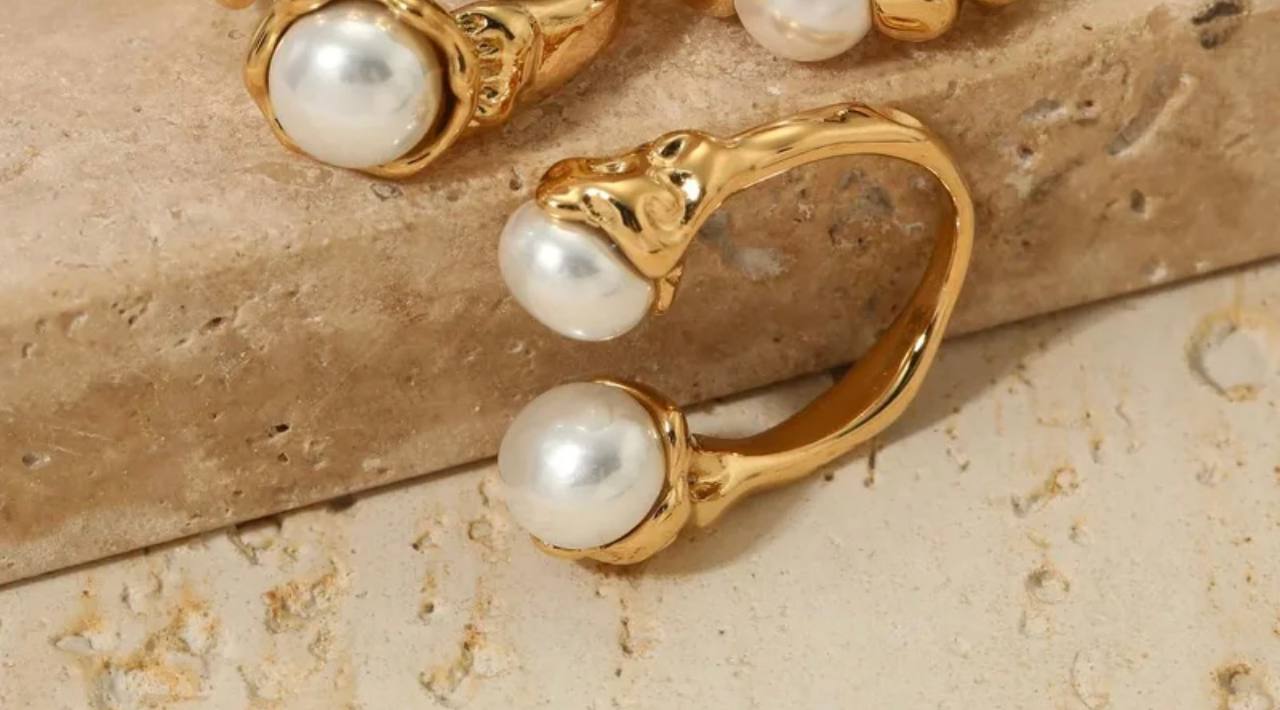 Emberly Ring